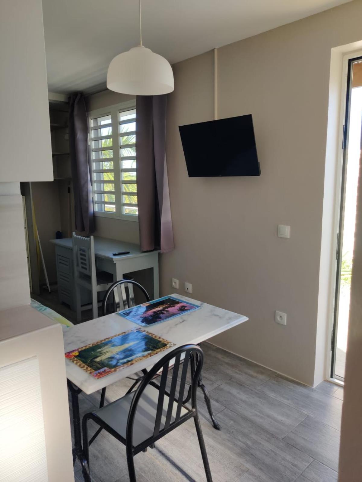 Joli Studio Cocooning & Discret, A 2Mns De La 4 Voies La Possession Eksteriør bilde